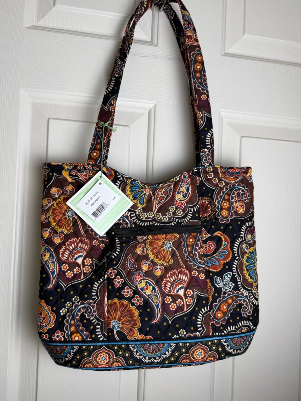 NWT Vera Bradley Kensington Bucket Tote Retired Pattern LAST ONE!